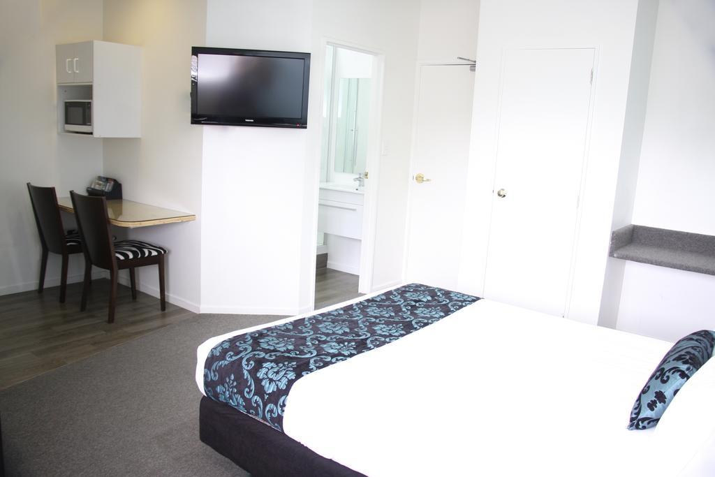 Motel Camelot On Ulster Hamilton Esterno foto