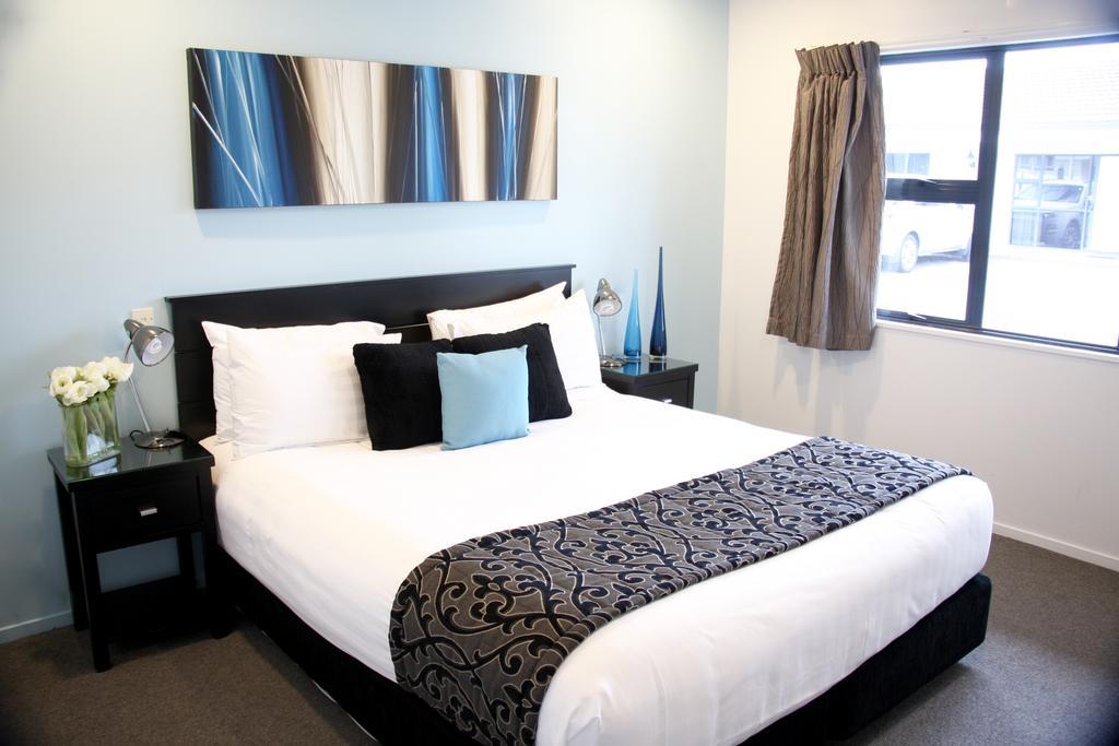 Motel Camelot On Ulster Hamilton Esterno foto