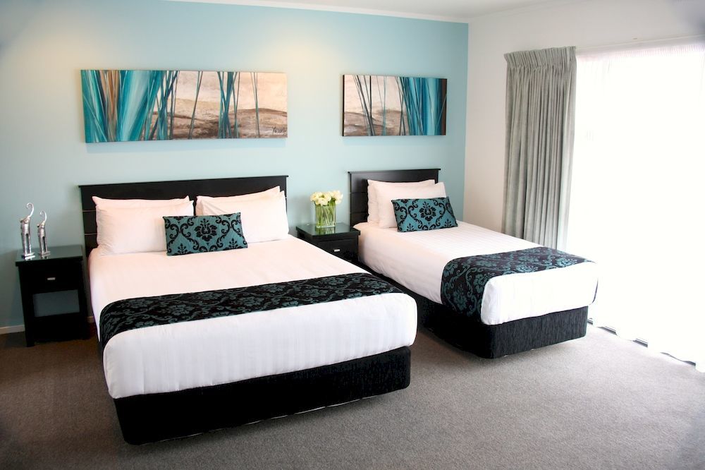 Motel Camelot On Ulster Hamilton Esterno foto